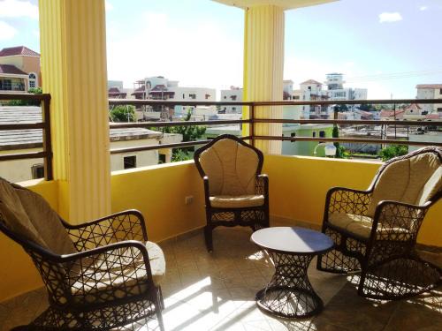 Corales del Sur Apartment | Tropical Paradise Retreat in Santo Domingo