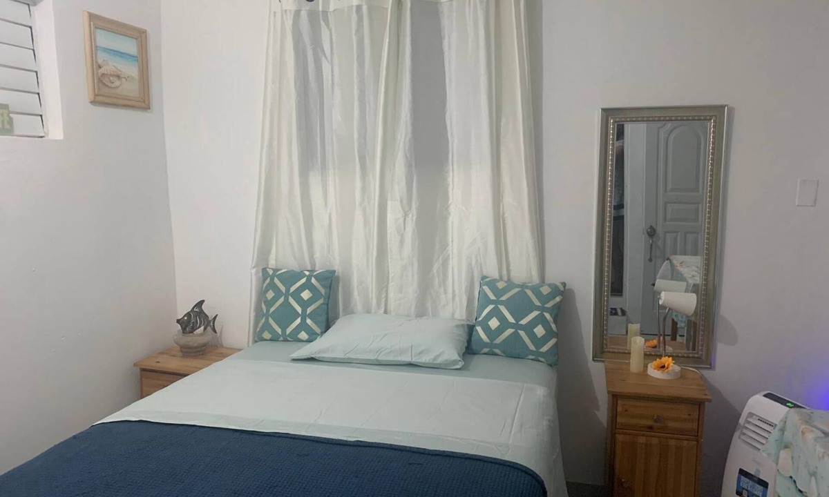 La Cienaga Bed & Breakfast | Villa Sea Foam Shore