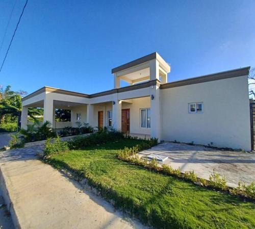 Cabrera House | Villa Xiomara