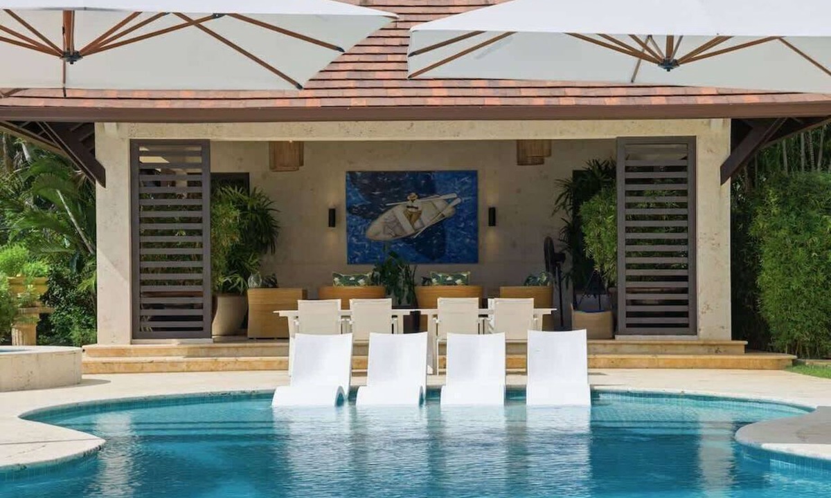 Casa de Campo House | Vista Alegre — Spacious Elegance Redefined