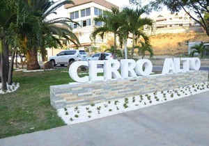 Luxury Apt in Cerro Alto Santiago in Santiago de los Caballeros