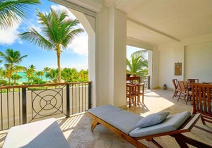 Perfect Beach Condo Cap Cana Marina, Punta Cana in Punta Cana