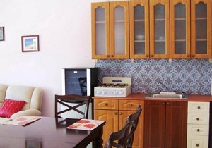 Pets-friendly 3BD condo in central Sosua, pool/Wi-Fi/cable TV in Sosúa