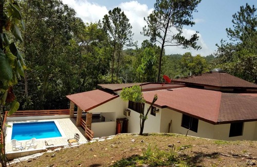 La Vega Province Villa | Peaceful Cabin, in Alpes Dominicano security 24/7, very nice weather.