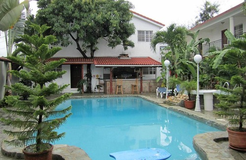 La Esplanada Apartment | 1BD groundfloor apt near everything, pool/AC/TV/Wi-Fi, guest-friendly!