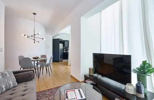 Downtown Santo Domingo House | 1BR apart, A/C, Wifi, Smart tv*Piantini-YellowKey