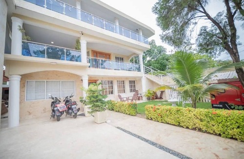 El Batey Apartment | 2 fully equipped 2-bedroom apartments -> Downtown -> 2 minutes from the beach