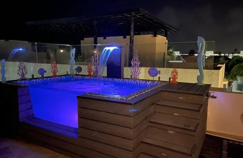 El Cortecito House | 3 level PenthouseHOT TUBocean viewwalkable shop
