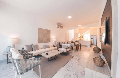 Las Terrenas Apartment | 3br-Penthouse with jacuzzi incl at Lake View