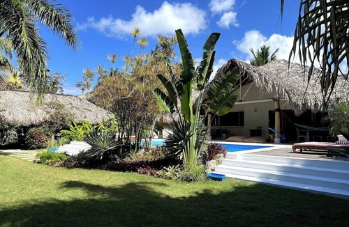 Las Terrenas Villa | 4BR{Beach~by~Melo} @LosNomadas +2Min Beach+Pool