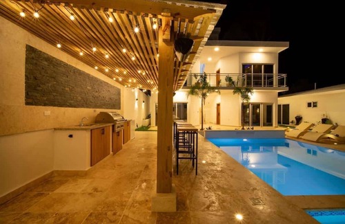 Urbanizacion Tavarez Villa | 7 Suites, Pool & Heated Jacuzzi | Sleeps 14