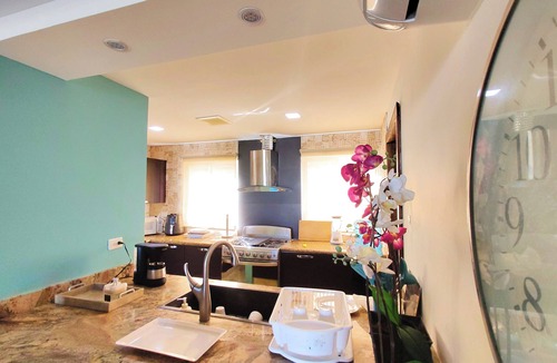 El Cortecito Apartment | 7BR Spacious Multi-Unit Retreat with Rooftop Plunge Pool - Walk to Beach +Bonus