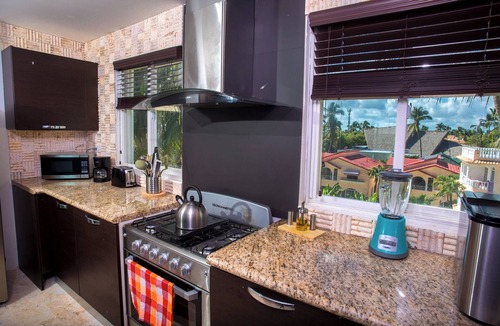 El Cortecito Apartment | 7BR Spacious Multi-Unit Retreat with Rooftop Plunge Pool - Walk to Beach +Bonus