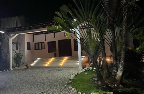 Samana House | A Touch of Paradise: Villa Bahia Rincon