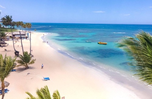 Punta Cana Village House | All inclusive mini suite, jetted tub and balcony at Grand Sirenis in Punta Cana