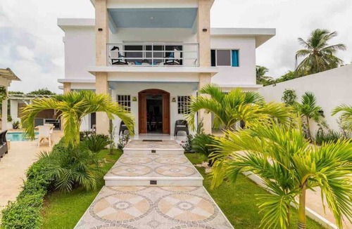 Sosua Villa | Amazing 12BR villa with 4 master rooms