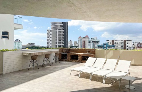 La Julia Apartment | Amazing Harmony Apt 12FLR in LaJulia @Pool*Gym*Spa