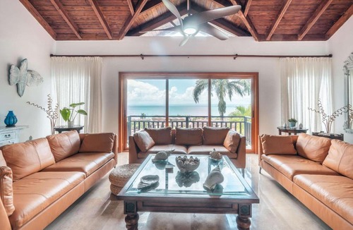 Puerto Bahia Villa | Amazing villa with private pool and ocean view at Samana