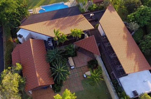 Las Palmas House | Anaima – Designer 5-Bedroom Villa in Casa de Campo with Pool & 2 Golf Carts.