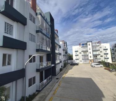 La Caleta Apartment | Apartamento con piscina cerca aeropuerto y playa