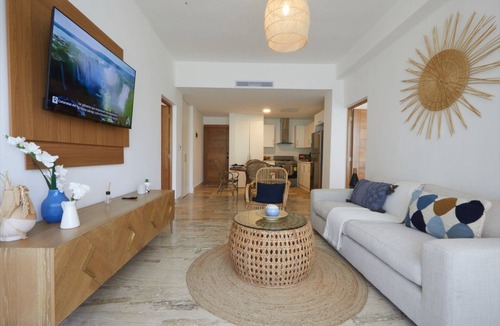 Puerto Plata Apartment | Apartamento moderno con playa y piscina exclusiva, en Playa Dorada
