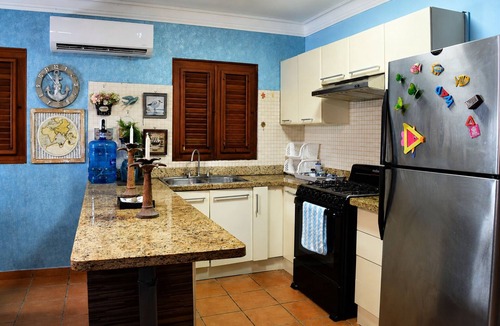 Guayacanes Condo | Apartamento + piscina +Playa privada Juan Dolio