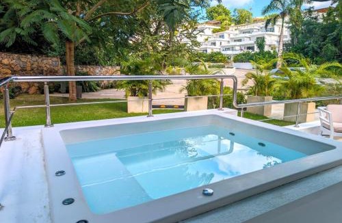 Las Terrenas Apartment | Apartment Private Jacuzzi · Spirit of Terrenas