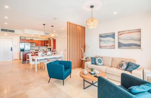 Cap Cana Marina Apartment | Apartment with pool and ocean view in Punta Palmera