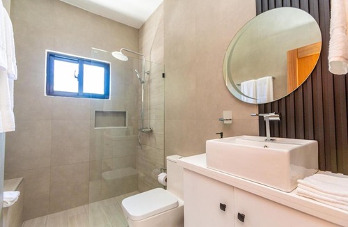 Villas Ana Maria Villa | Artiora Luxury Villa - 10 BR, Heated Jacuzzi & Private Pool