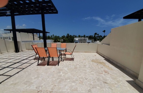 El Cortecito Condo | Bávaro Beach Penthouse - Private Rooftop-3BR-3BA - Sleeps 10-Pool & BBQ