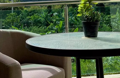 Pinar Quemado Apartment | B8 Beautiful Apt. at the foot of the mountains/pool