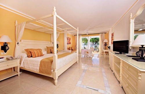 El Soco Resort | Bahia Principe Escape Bouganville - Adults Only - All Inclusive