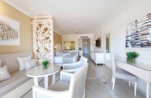 Bavaro Resort | Bahia Principe Explore Legend - All Inclusive