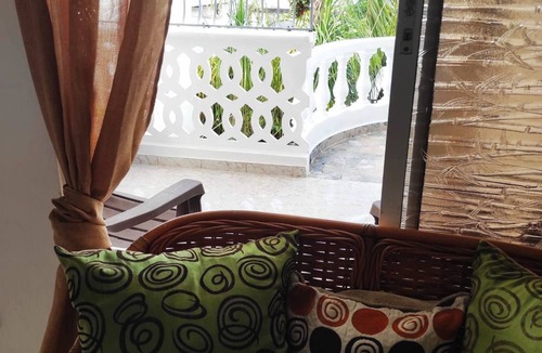 Barrio La Fortaleza Vieja Apartment | Bay View Apt Quiet Area Weekly - Monthly Discount