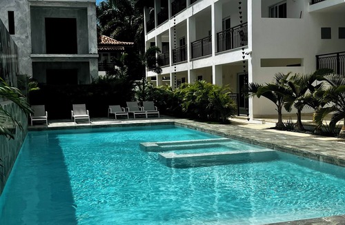 Los Melones Apartment | Bayahine Downtown Duplex & 5-minute walk to Bayahibe Beach with a pool