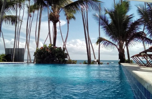 Villas Del Mar Apartment | BEACH FRONT CARIBBEAN GETAWAY!
