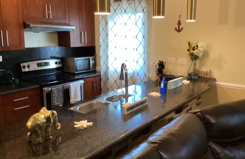 El Batey Condo | Beachfront 2bd/2ba Condo Amazing Views 1 min walk to Beach/Restaurants Elevator