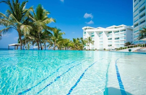 Villas Del Mar Apartment | Beachfront Apartment in Juan Dolio, Getaway Offer!