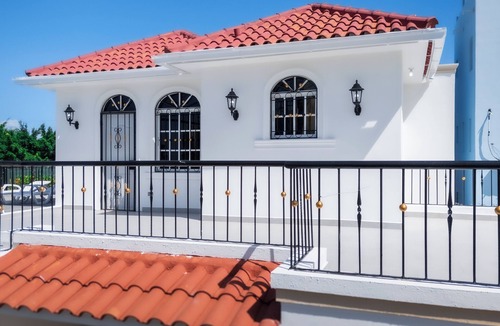 Barrio Las Yaguitas Villa | Beautiful 3 Bedroom Villa w/Pool @ Puerto Plata - BBQ, 3 Bathrooms (Villa Rosy)