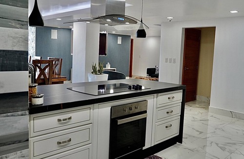 Villas Del Mar Apartment | Beautiful front beach penthouse
