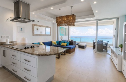 Villas Del Mar Apartment | Best View 8th Floor| Beachfront| Fast Wifi| Pool