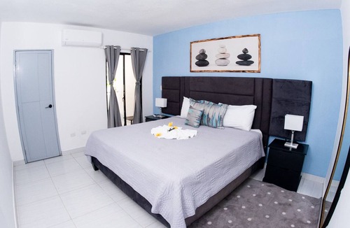 LAS CAOBAS Hotel | Breakfast Included. Sea View. 28% OFF in the Restaurant and Bar.