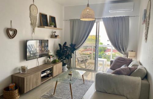 Los Melones Apartment | Bridget Place
