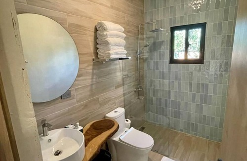 Cabrera Villa | CABRERA LODGE 2 (850 Meters from the Beach, Central, Modern, and Chic)