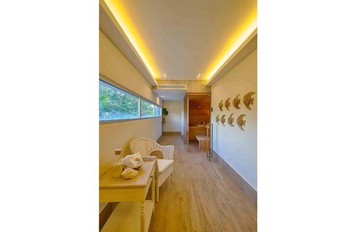 Villas Del Mar Apartment | Caribbean Breeze beachfront apartment