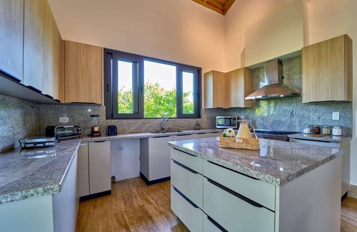 Casa de Campo Villa | Casa Ceiba