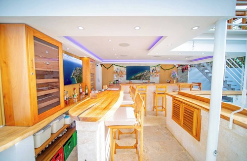 Villas Ana Maria Apartment | Casa de Compai Unit 8 AC, WiFi & Full Kitchen