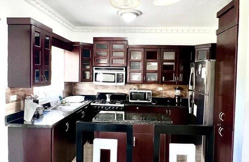 Barrio Las Yaguitas Apartment | Charming & Comfortable 3-Bedroom Apt. Home Away from Home for Relaxing Stays!