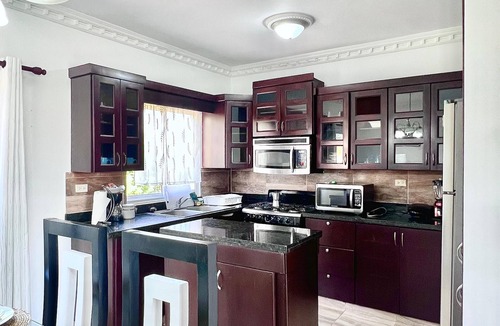 Barrio Las Yaguitas Apartment | Charming & Comfortable 3-Bedroom Apt. Home Away from Home for Relaxing Stays!