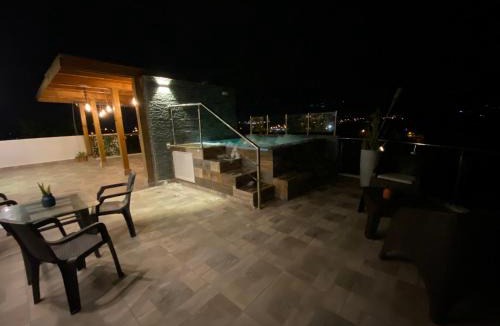 Santiago de los Caballeros Apartment | Con Jacuzzy,Linda vista ,romántico ,wifi moderno,TV 4K